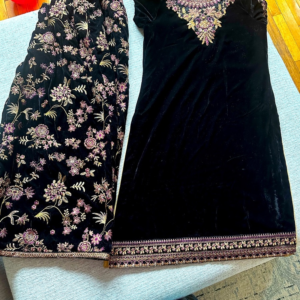 Black velvet dress shirt and plazo with organza dupatta